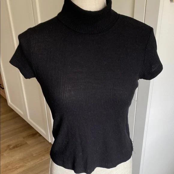 Brandy Melville John Galt Black Ribbed SS Turtleneck Top one size XS S - Picture 1 of 4